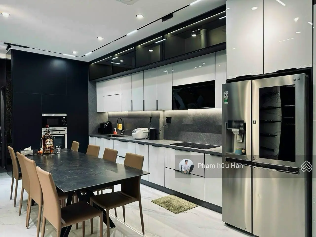 Chính chủ cần bán nhà hẻm xe hơi DT 6x14m đường Trần Hưng Đạo 1 trệt 3 lầu quận 1