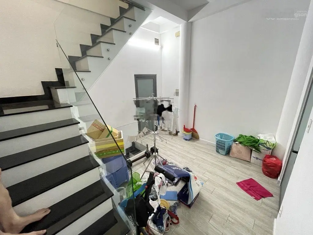 Sát mặt tiền Trần Xuân Soạn Q7 đẹp đúc kiên cố 3 tầng chỉ 5 tỉ thương lượng