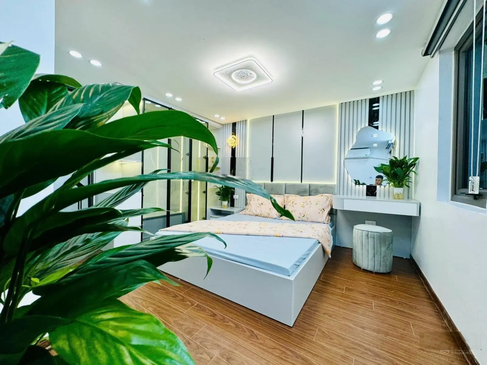 Thanh xuân hiếm 29 m fuul nội thất nhà đẹp long lanh chỉ 4.38 tỷ