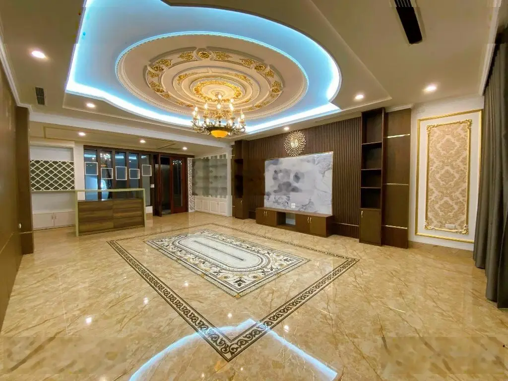 Bán nhà mặt phố Nguyễn Hoàng 80m2 x 8T thang máy vỉa hè kinh doanh gara rộng, chỉ 45 tỷ