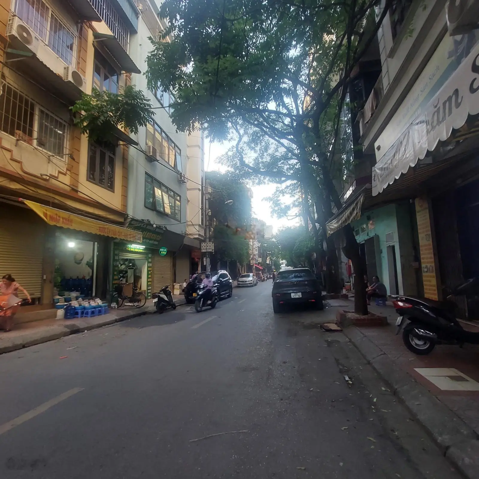 Chính chủ cần bán nhà ngõ 210 Lê Trọng Tấn. 58m2, 4 tầng, mặt tiền 5m, cho thuê 45 triệu/tháng