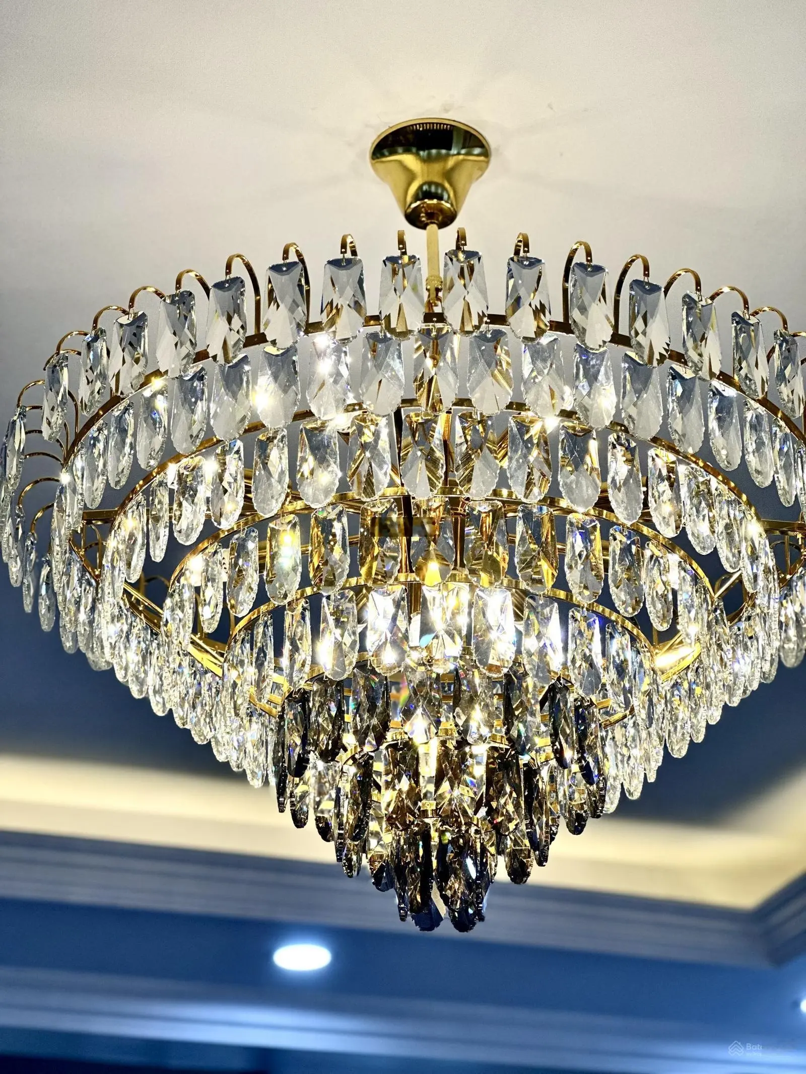 Nhà 4 tầng xây mới phố Thiên Lôi, thiết kế đẹp, đầy đủ công năng
