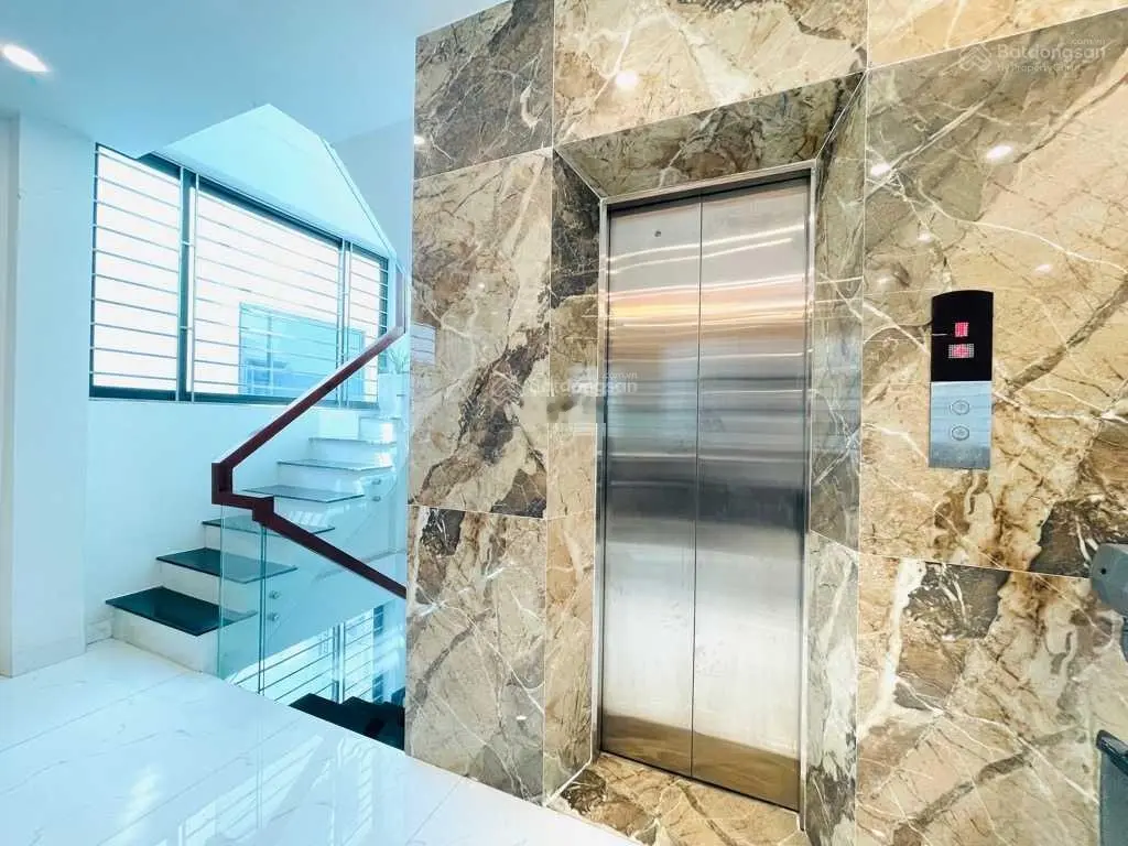 Bán nhà LK Luxury Kiến Hưng - Hà Đông, 70m2, 5 tầng, mặt tiền 7m, thang máy, giá 17.x tỷ CTL