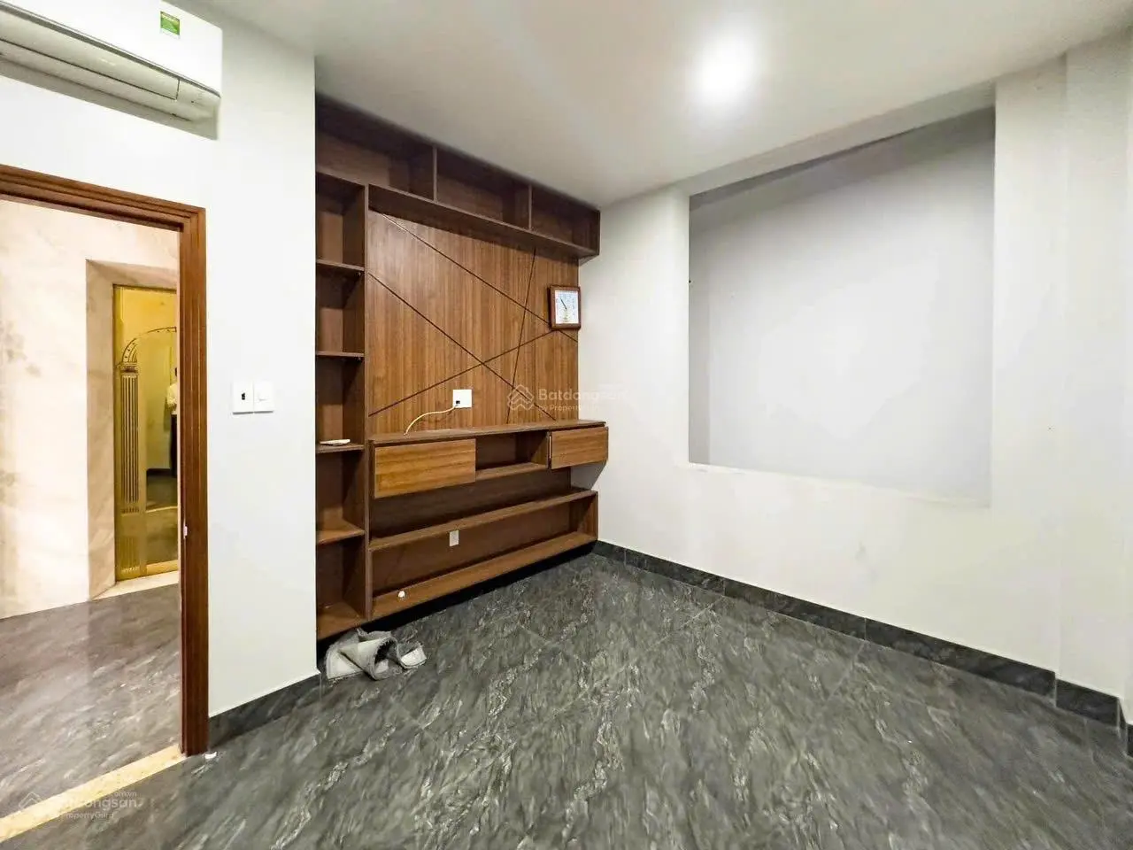 Nhà Mặt Tiền Nguyễn Văn Đậu - Ngang 7m - 7 Tầng Thang Máy Chạy Vi Vu.