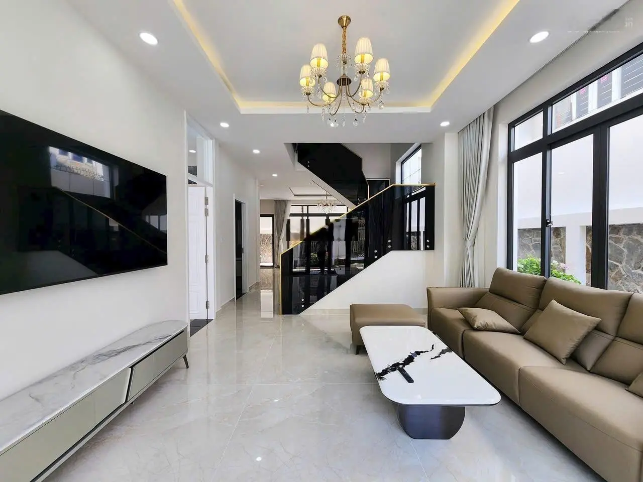 Bán biệt thự khu ao sen tên lửa đường số 32a ngay công viên. giá 28 tỉ thương lượng