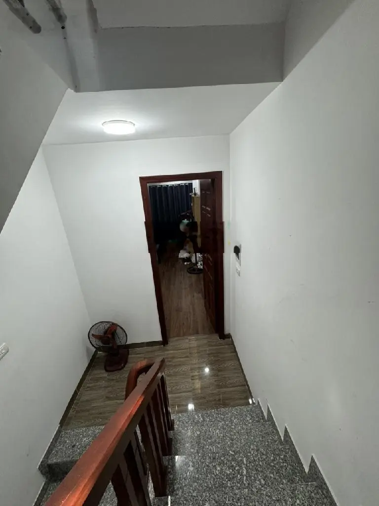 Bán nhà Bằng Liệt, Hoàng Mai, nhà mới đẹp 2 mặt thoáng, 36m2, 6.35 tỷ