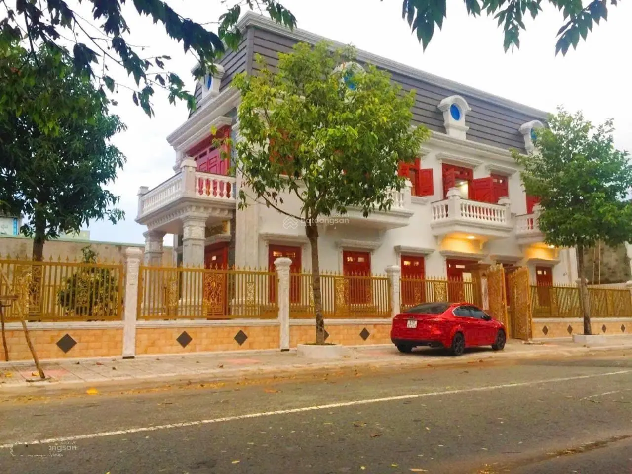 Biệt thự 2 mặt tiền nhựa An Thạnh, gần Chợ Búng QL13