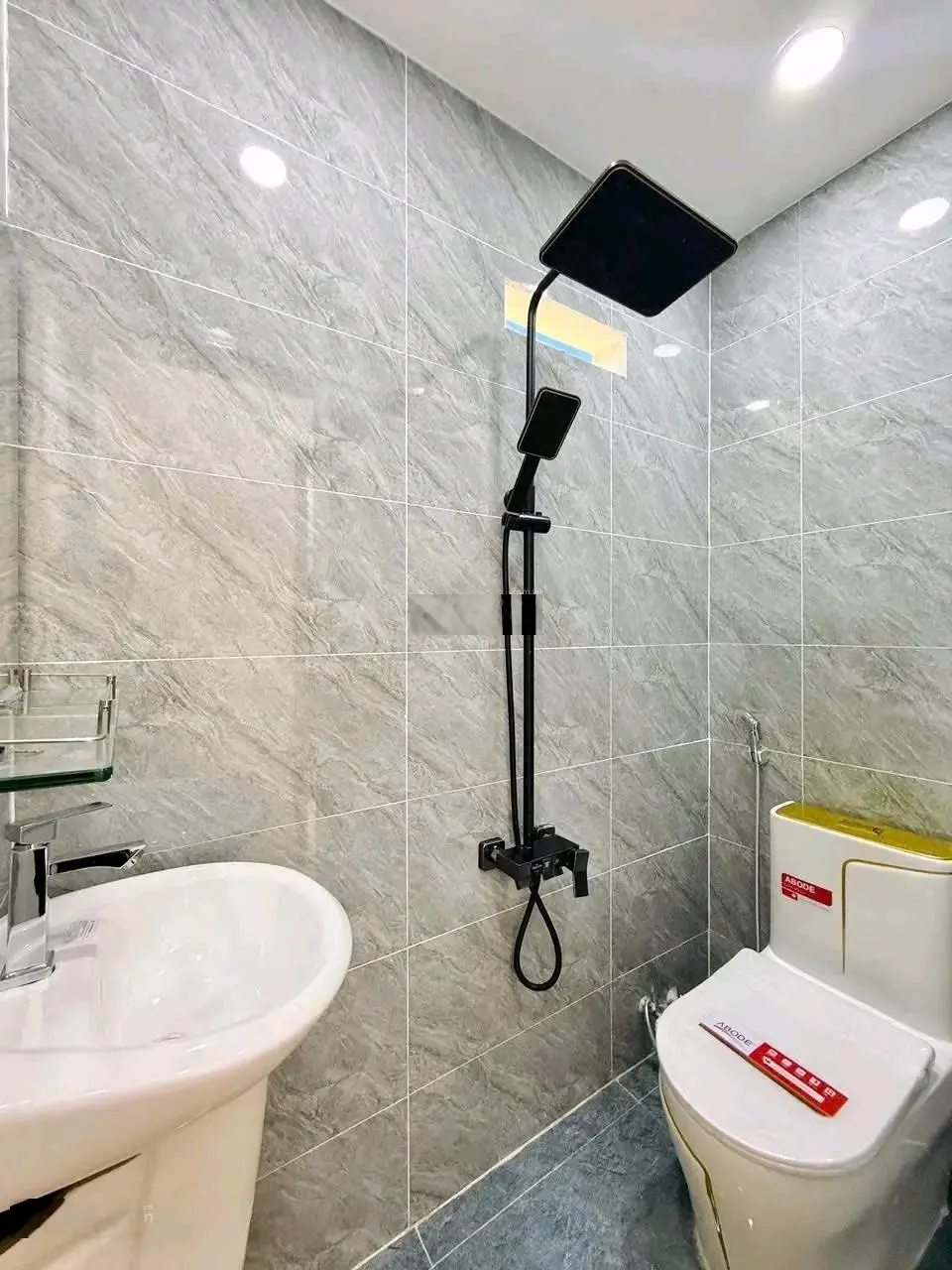Giảm giá cực tốt căn nhà Lê hồng Phong - Phường 10 - Quận 10, giá 3TỶ380/78,4m2, đang cho thuê 24tr