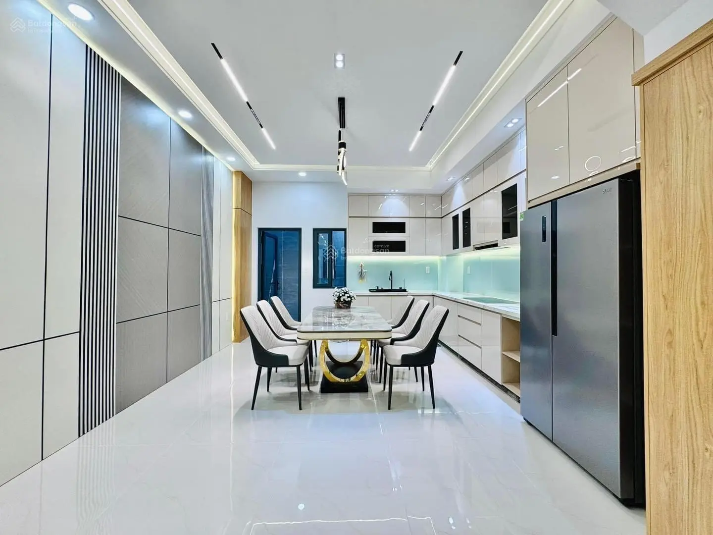 Bán gấp nhà Chu Văn An, p12, Bình Thạnh. Dt 54m2. Giá 2,2 tỷ. SHR