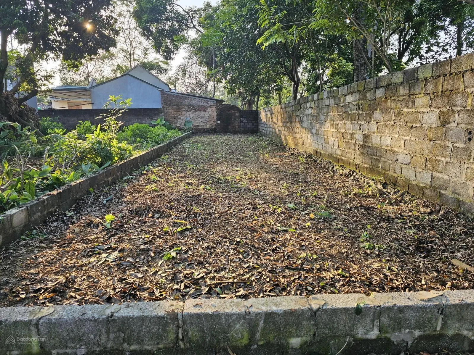 Chính chu gửi bán 87m2 thổ cư 50m2 tại thôn Đông Nam, xã Nam Phương Tiến. Giá cực tốt chỉ 9x tr