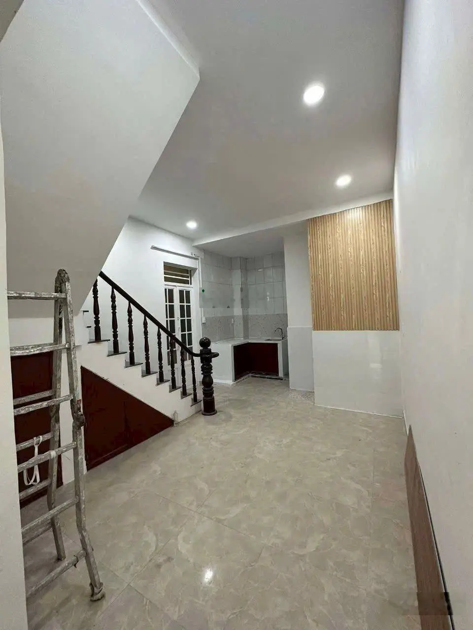 Nhà Đẹp 2 Tầng hẻm xe hơi 1/ đường Tam Châu, Tam Bình, Tp Thủ Đức