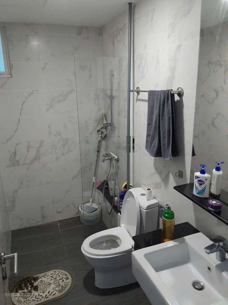 Chính chủ cần bán căn hộ tại tòa Seasons Avenue diện tích 81m2, 2pn 2w. Gía 5,5 tỷ