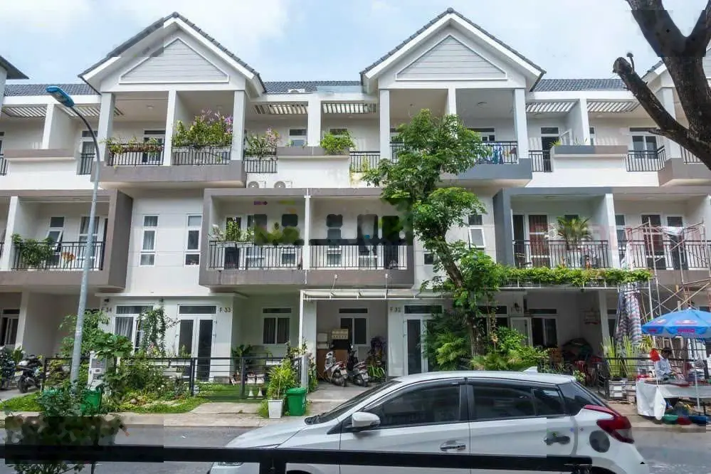 Bán nhà Park Riverside - 5x16,6m - hoàn thiện - sổ hồng hướng Đông Bắc