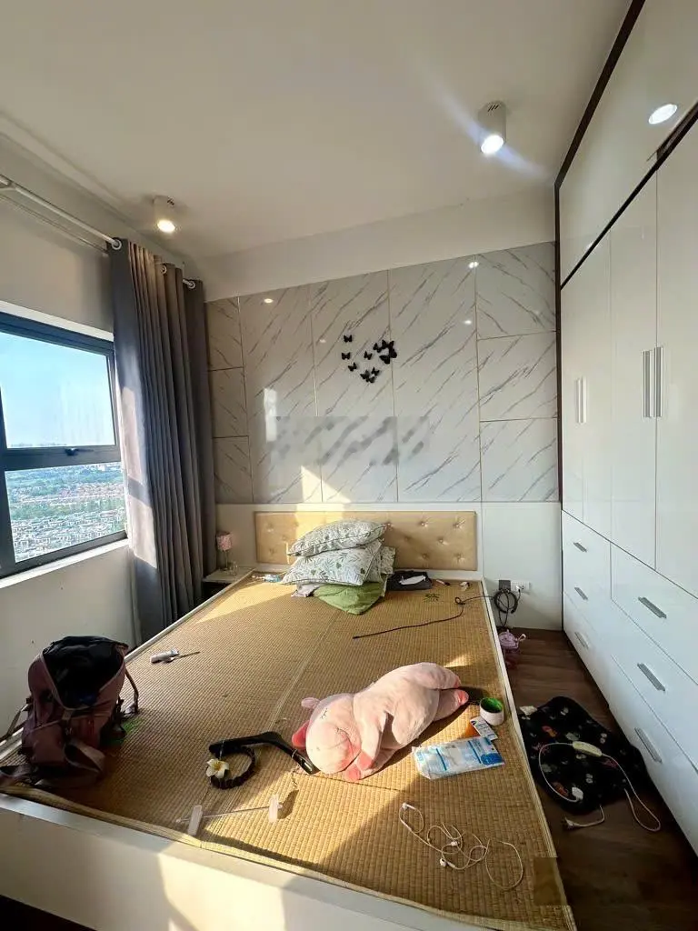 Chính chủ bán gấp căn hộ The One Gamuda 3 phòng ngủ 81m2 nội thất đầy đủ view nội khu 0904 744 ***