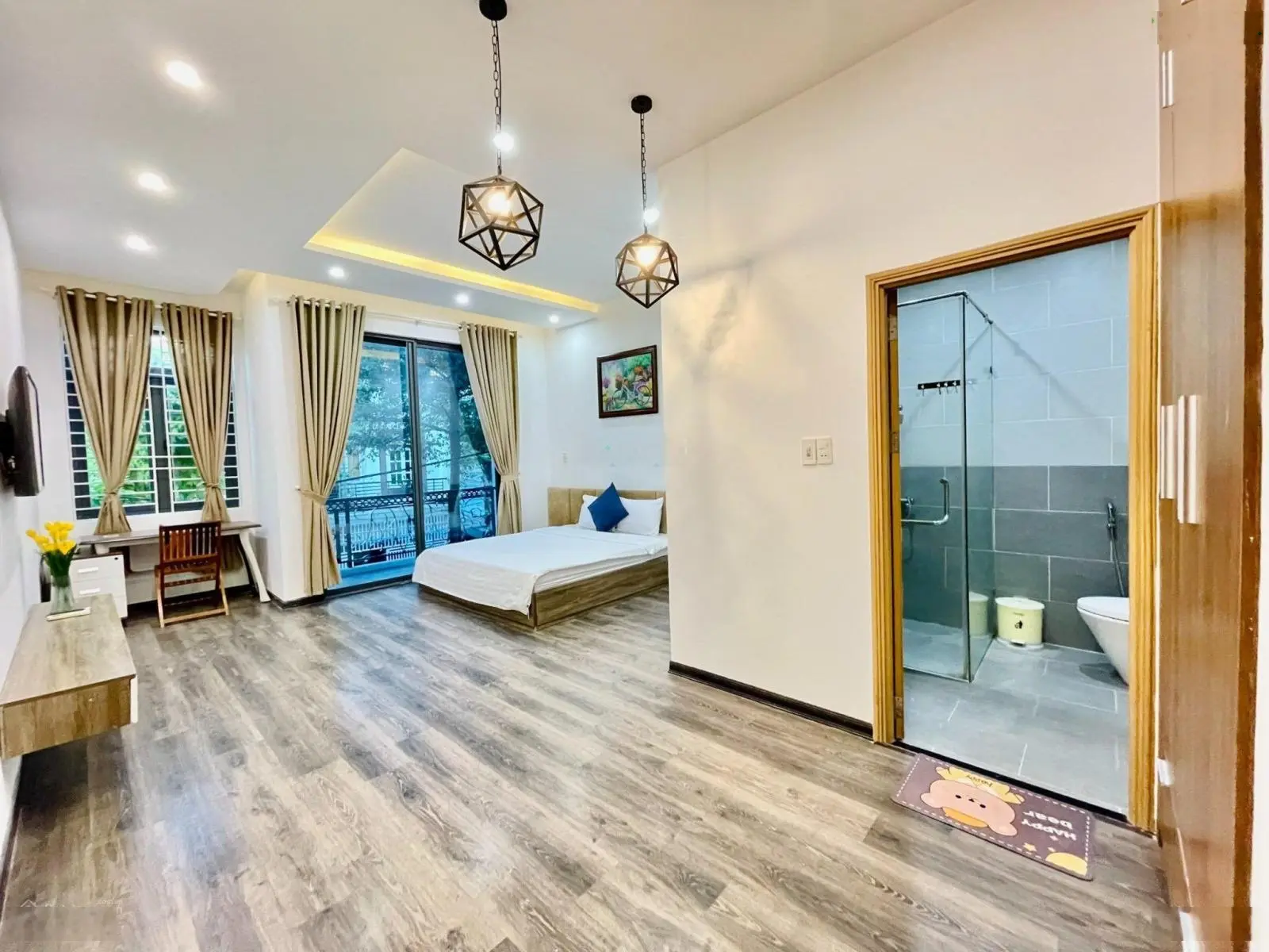 Bán nhà 3 tầng đẹp hiện đại, khu biển Phạm Văn Đồng, Sơn Trà