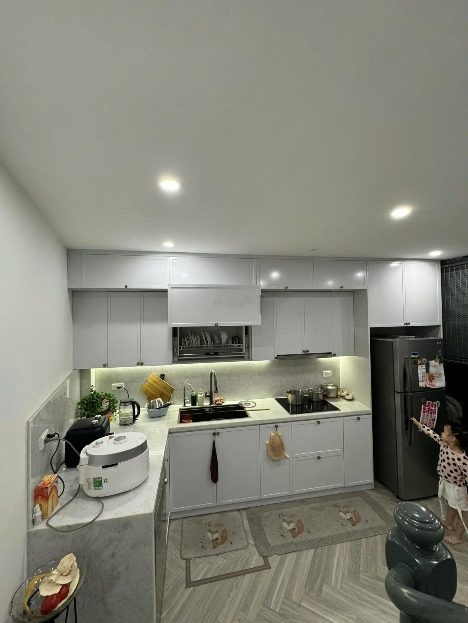 Cần bán gấp nhà phố vọng, hai bà trưng 54m2 x 5 tầng thang máy, ô tô, nhỉnh 13 tỷ.