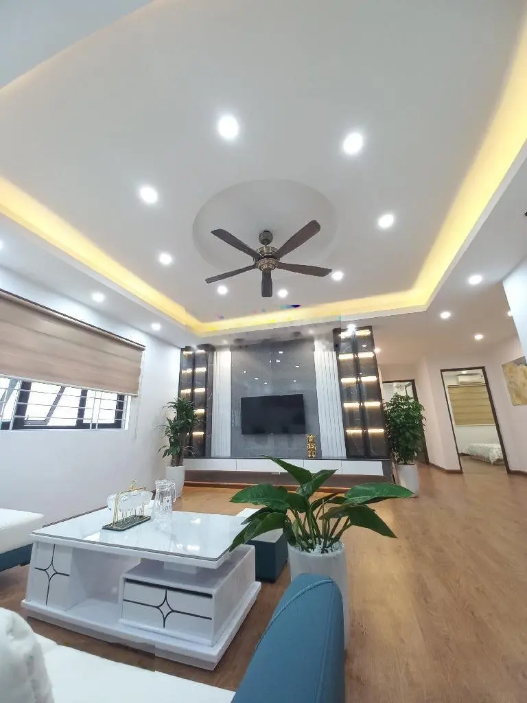 Bán nhà riêng 6 tầng, thang máy, phố An Đào, trung tâm Trâu Quỳ Gia Lâm