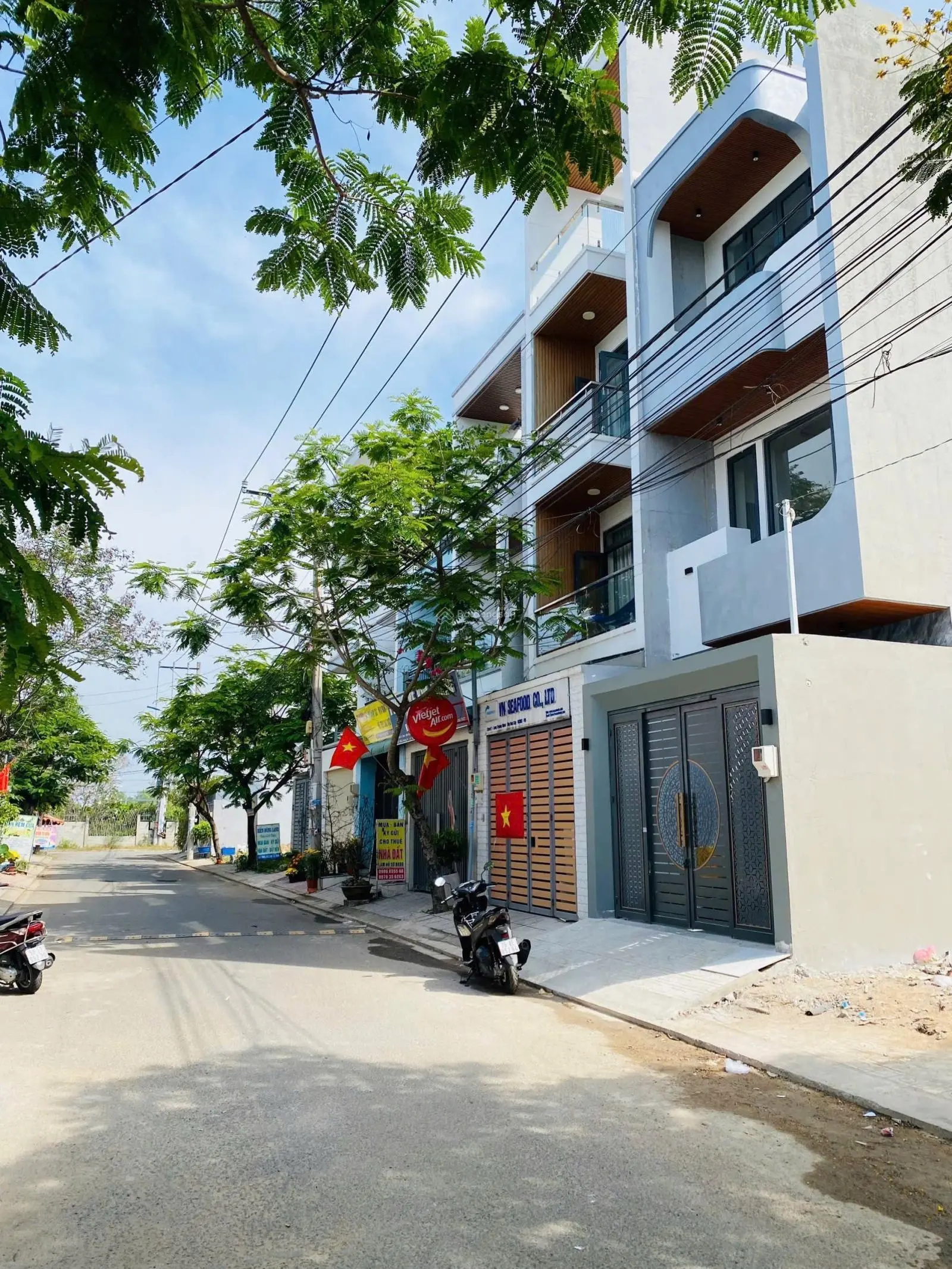 Nhà trục chính đường Số 1 NDT 1 trệt 2 lầu full nội thất cực đẹp bán đầu năm mới. Hoàn công đủ