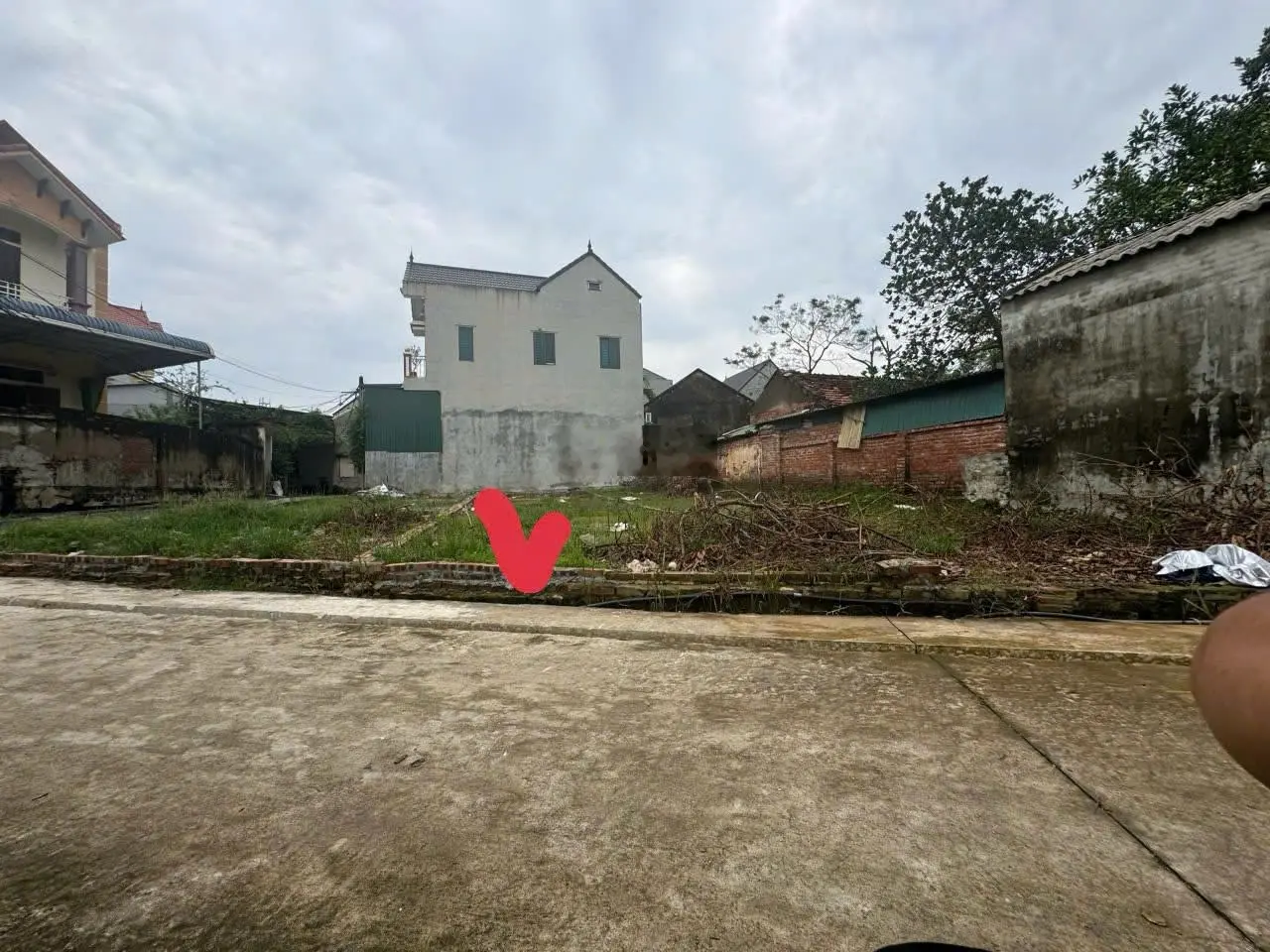 Cần bán 68.1m2 Đầm Bung Phú Nghĩa đường thông ô tô