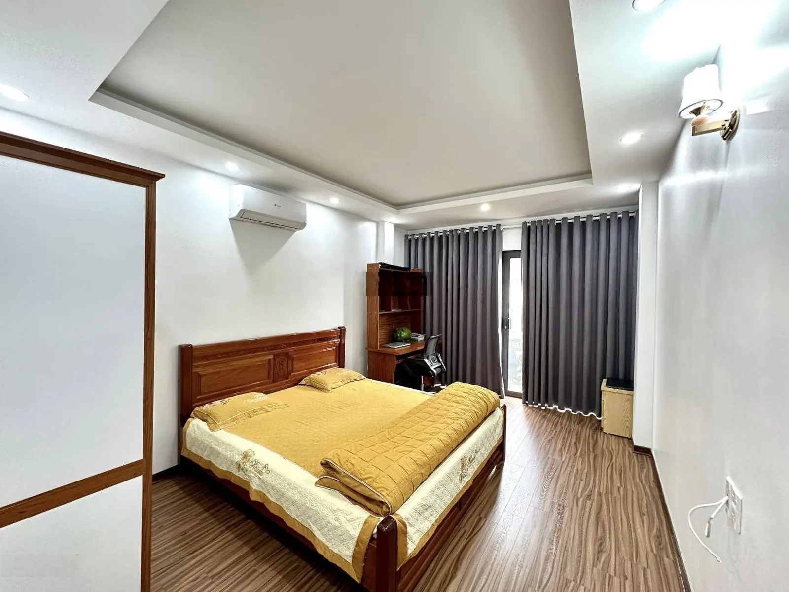 Giảm chào 1 tỷ, Đống Đa, lô góc, kinh doanh, ôtô ngủ tầng 1 thang máy, 55m2*6tang, MT4,2m, nhỉnh 11