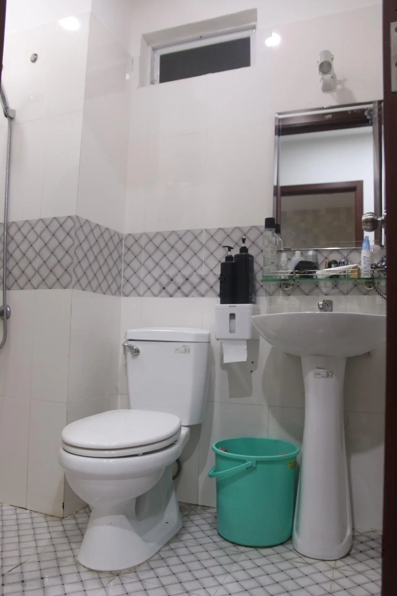 Chính chủ cần bán 8X Rainbow ( Ngọc đông dương ) 64m 2PN giá 1,85 tỷ