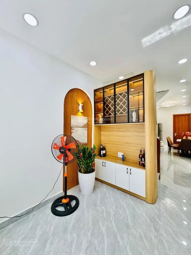 Bán nhà cực hiếm, HXH trên đường Nơ Trang Long, phường 13, Bình Thạnh. Full nội thất