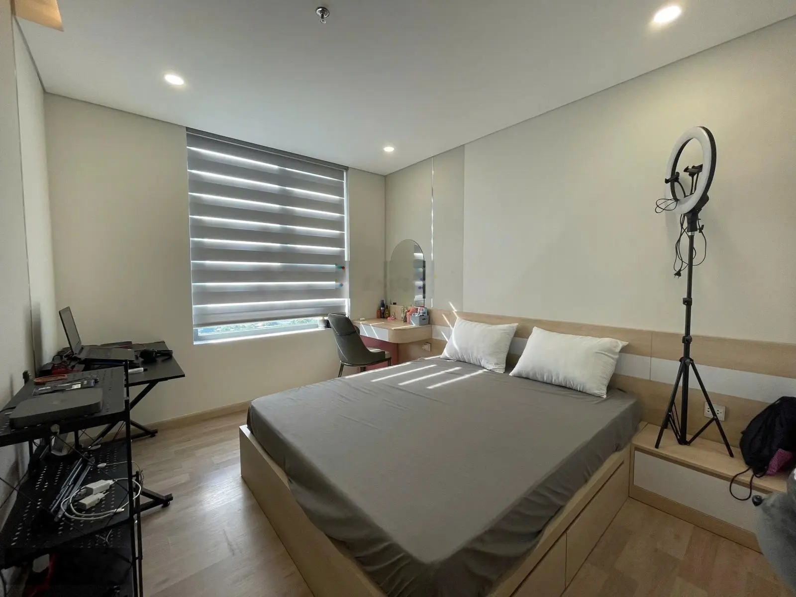 Bán căn hộ 2PN siêu hiếm tầng cao - CT1 Riverside Luxury