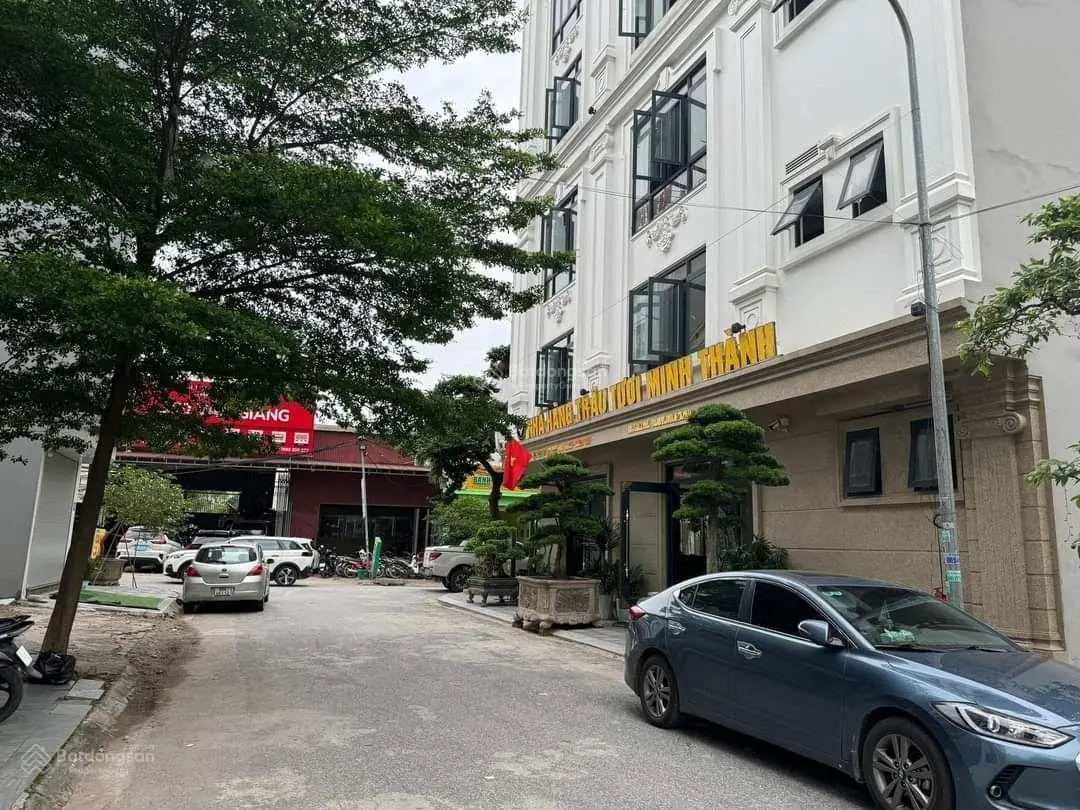 Bán nhà 1 tầng khu 4,3ha mặt tiền 7,5m cực đẹp giáp ecopark văn giang hưng yên 0385626846