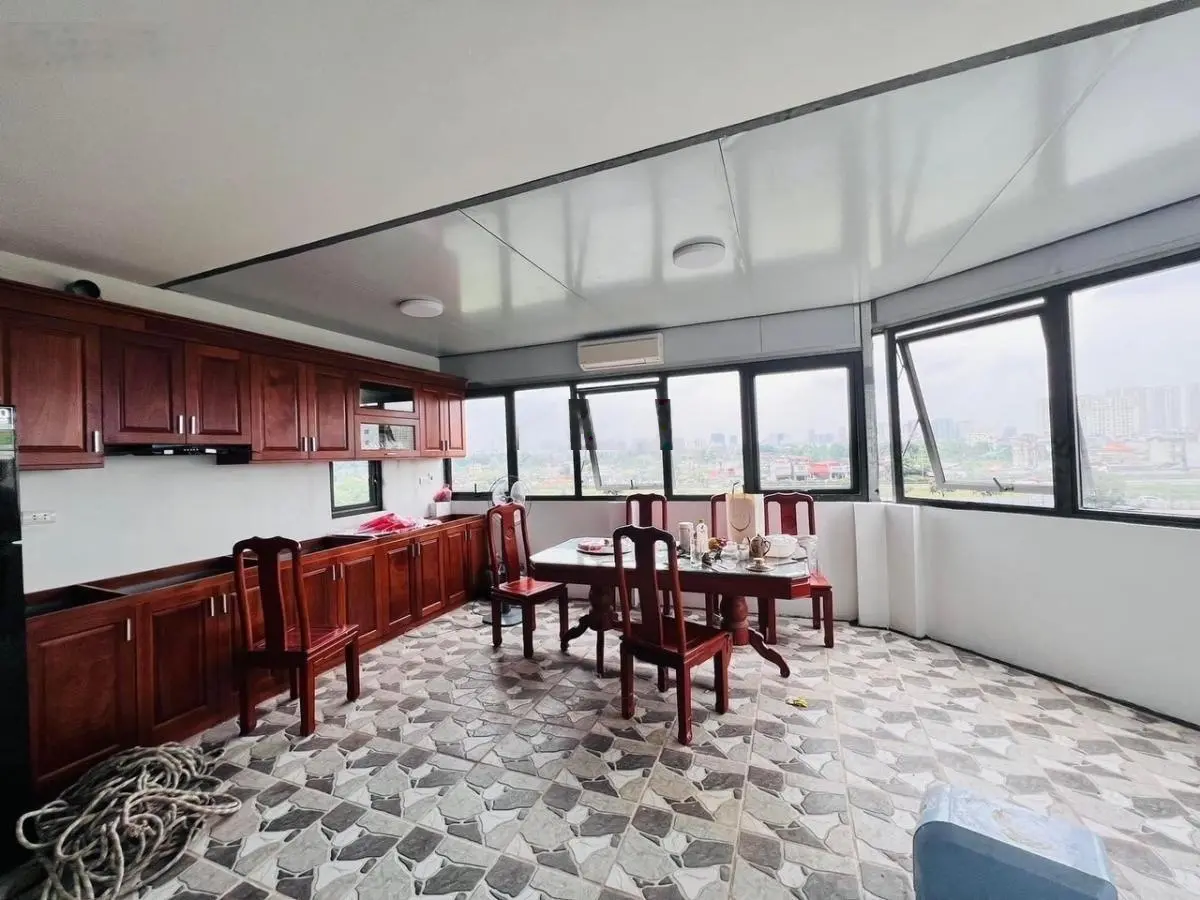 Nhà liền kề lô góc - 2 mặt thoáng ô tô tránh nhau - nhà mới xây 6 tầng - thang máy - pháp lý sổ đỏ