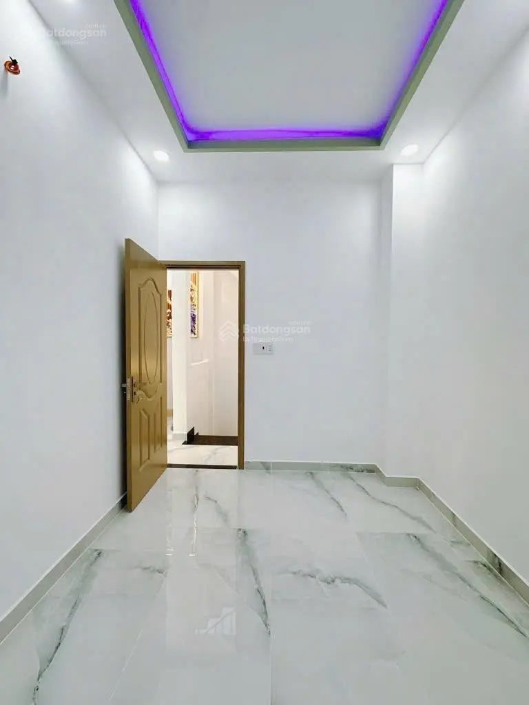 Gia chủ cần bán nhà 3 Tầng BTCT Quận 4 CHỈ 5,3TY