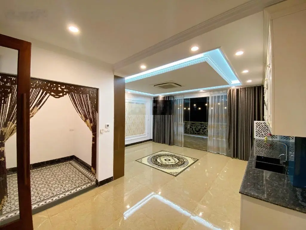 Bán nhà mặt phố đôi Nguyễn Hoàng NTL 76m 6 tầng thang máy thông sàn vỉa hè kd 48 tỷ