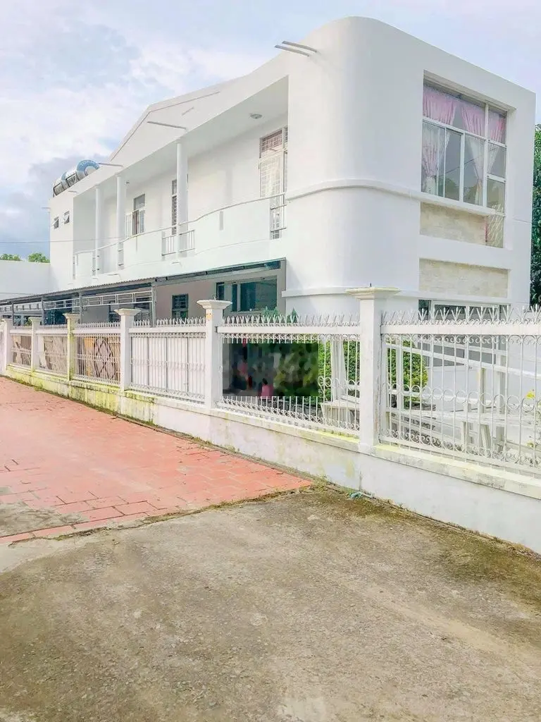 Bán hoặc cho thuê dài hạn 360m2 đường Võ Nguyên Giáp