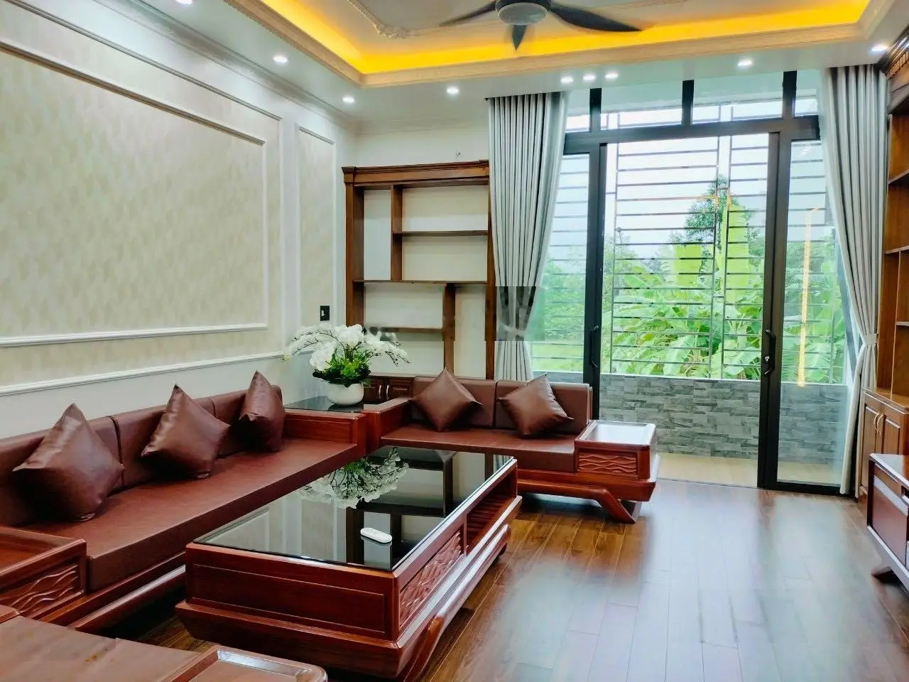 Cần bán căn nhà 4 tầng cầu thang máy KĐT Tân Phú Hưng - Tp Hải Dương