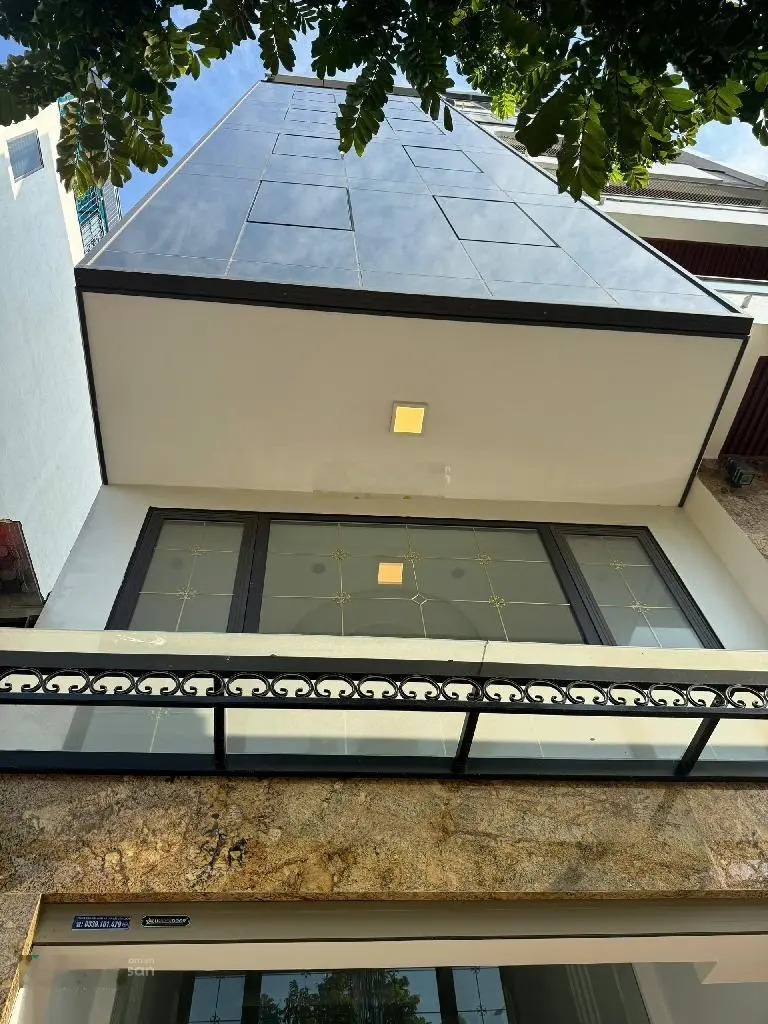 *Mặt Phố* Đàm Quang Trung*5 tầng Kinh doanh - Xe Cộ tấp nập ngày đêm 52,7m +MT 5,7m