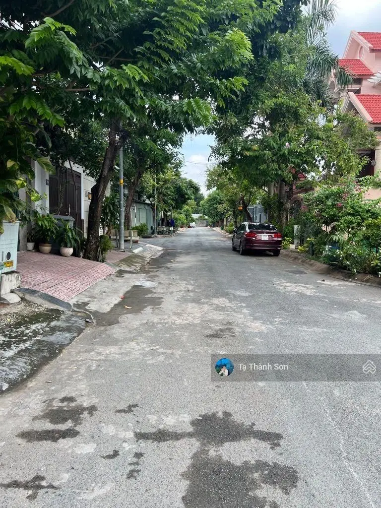 Bán đất tặng nhà khu dân cư VP chính phủ Vạn Phúc City 330m2 18.6tỷ x TL chính chủ đất vip Thủ Đức