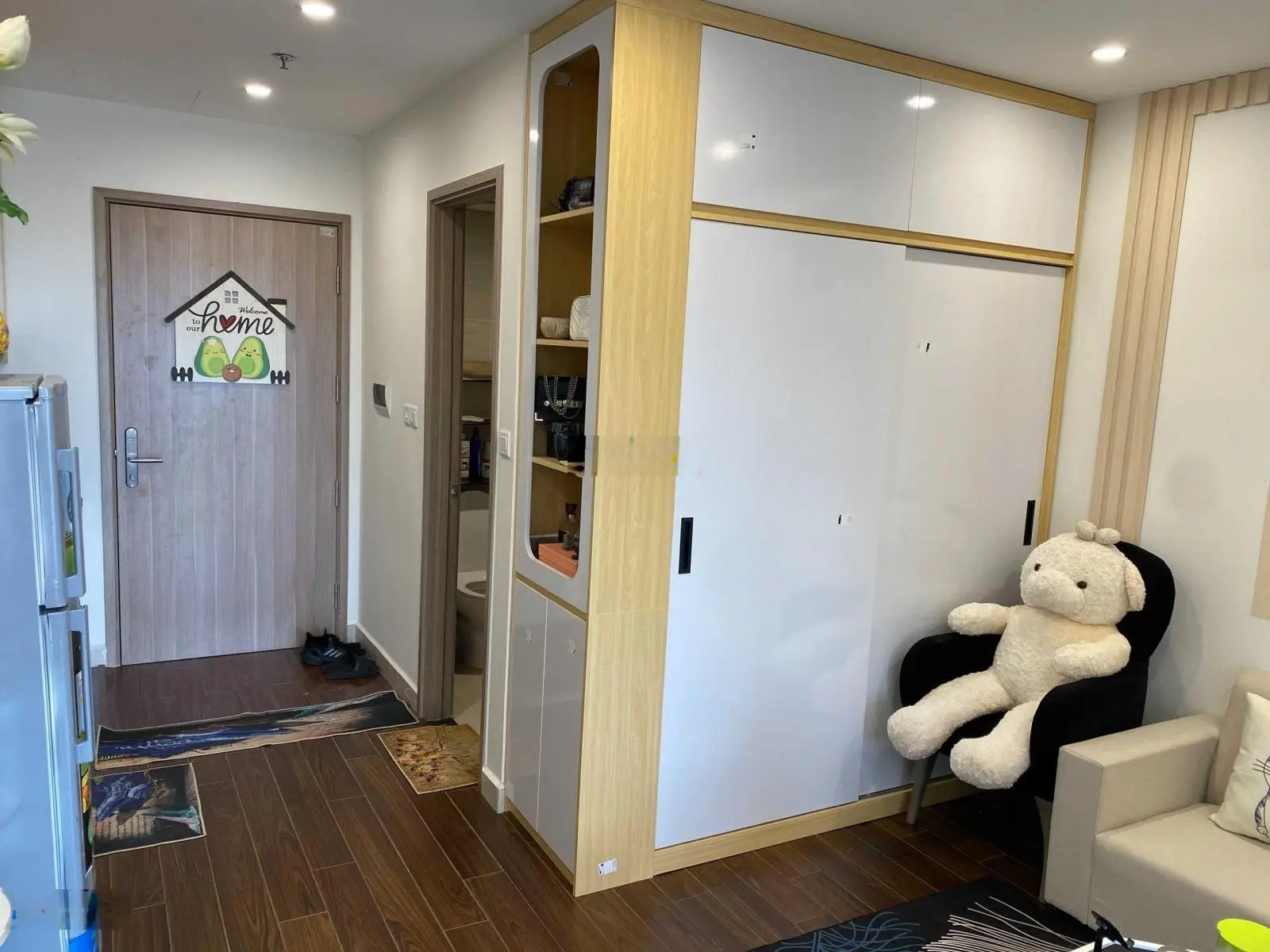 Bán gấp căn studio full đồ mới toà S101 Smart City 1,93 tỷ bao phí