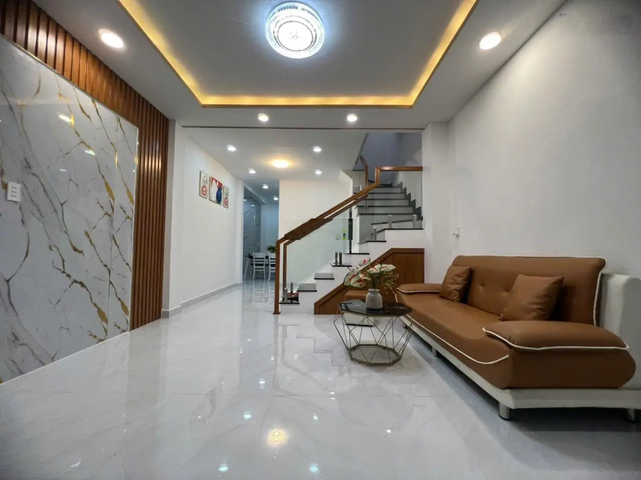 Bán nhà riêng phường Tăng Nhơn Phú B Quận 9, Tp.Thủ Đức. (DTSD: 90m2) 2Tầng SHR Nở Hậu 3PN Mới Đẹp