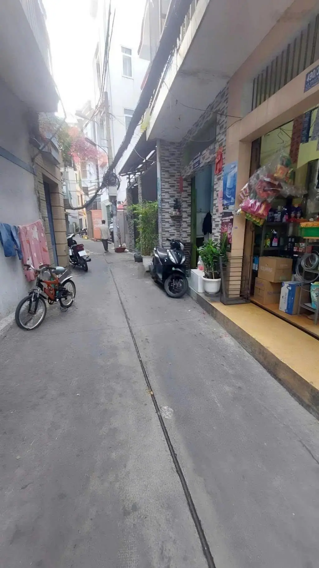 Q10. Nhà 2 mặt hẻm, ngay ngã 4 Lý Thái Tổ và Sư Vạn Hạnh - 4 lầu BTCT - Giá 6.9 tỷ còn TL