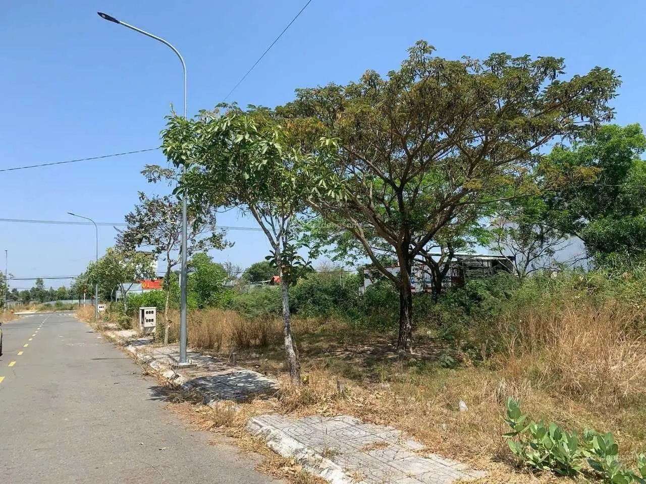 (Chính chủ) cần bán lỗ 150 triệu lô đất ở thị trấn Long Điền giá 1,9 tỷ mà nay bán 1.75 tỷ - 110m2