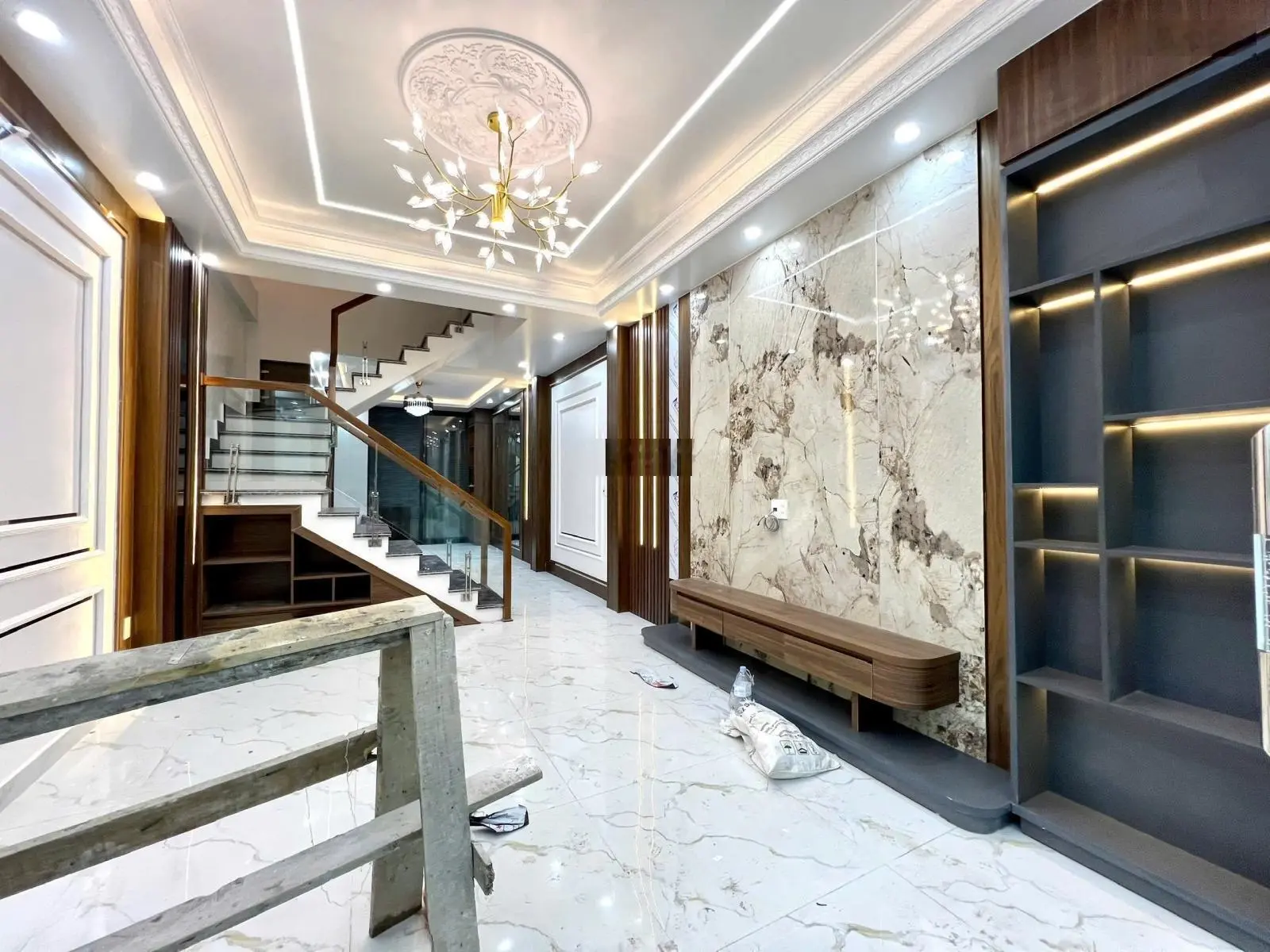 Bán gấp nhà riêng 3 tầng tại phường vĩnh niệm, giá 4,12 tỷ, diện tích 71m2