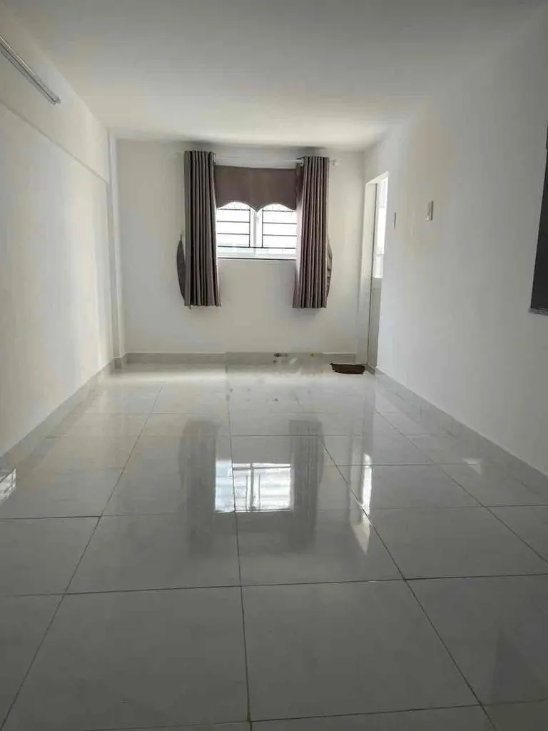Cần bán Căn Hộ DTA 33m2 A9 có thang máy GlÁ chỉ 320tr
