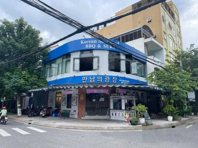 Giảm 2 tỷ bán lô gốc Dương Đình Nghệ 195m2 ngang 10m - hướng Đông, dòng tiền 25tr/tháng, gần biển