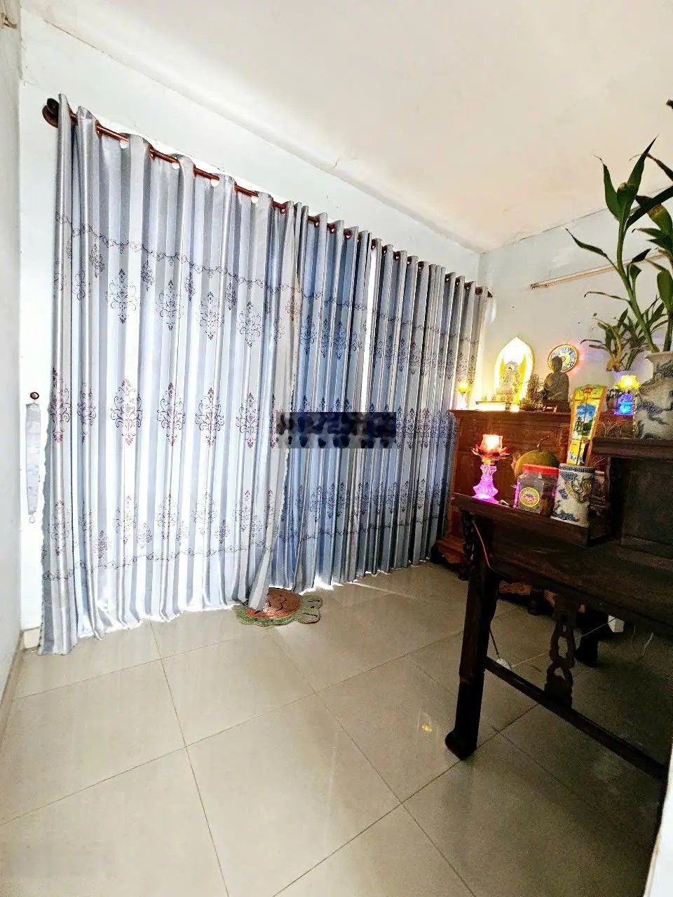 Nhà đường Trần Hưng đạo 3lầu 3p ngủ giá 3.5ty nhà trống giao ngay sổ riêng hoàn công sàn 100m2