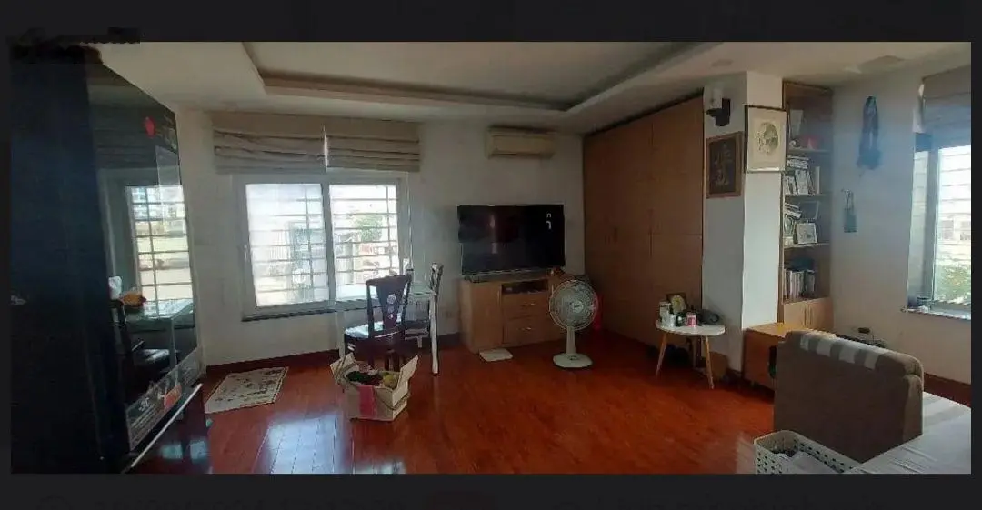 Chính chủ gửi bán nhà phố Vạn Bảo diện tích 52 m2, 9tầng thang máy