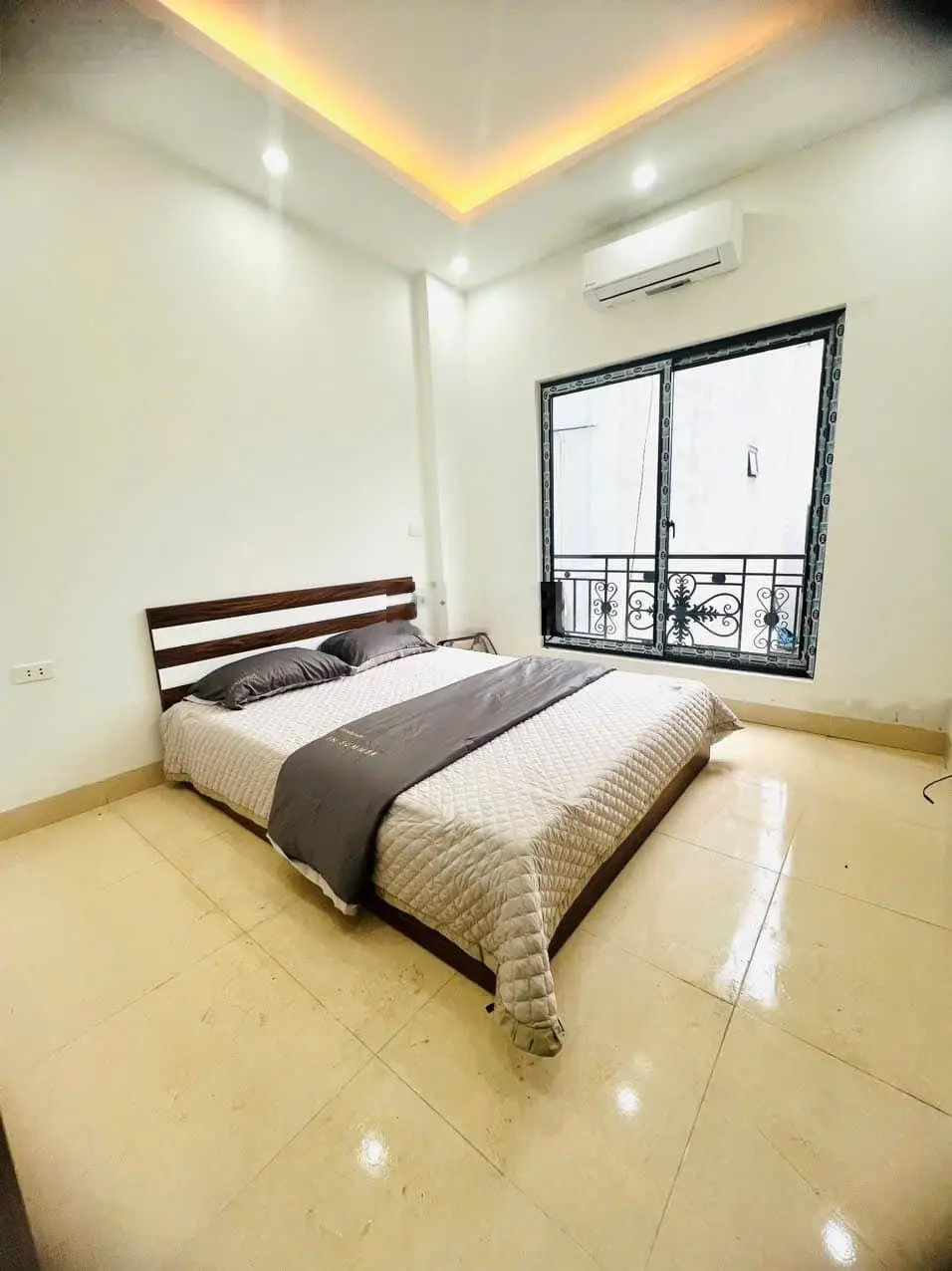 Chỉ 3,3 tỷ có nhà 4 tầng - DT 30m2, full nội thất tại Biên Giang, Hà Đông, ô tô đỗ gần, 600m ra QL6
