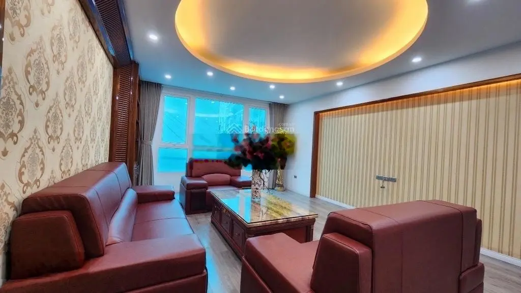 Bán nhà - Mỹ Đình 45m2, 5tầng, MT5m, 10m ra ô tô, nhà dân xây mới full nội thất - 7,2 tỷ