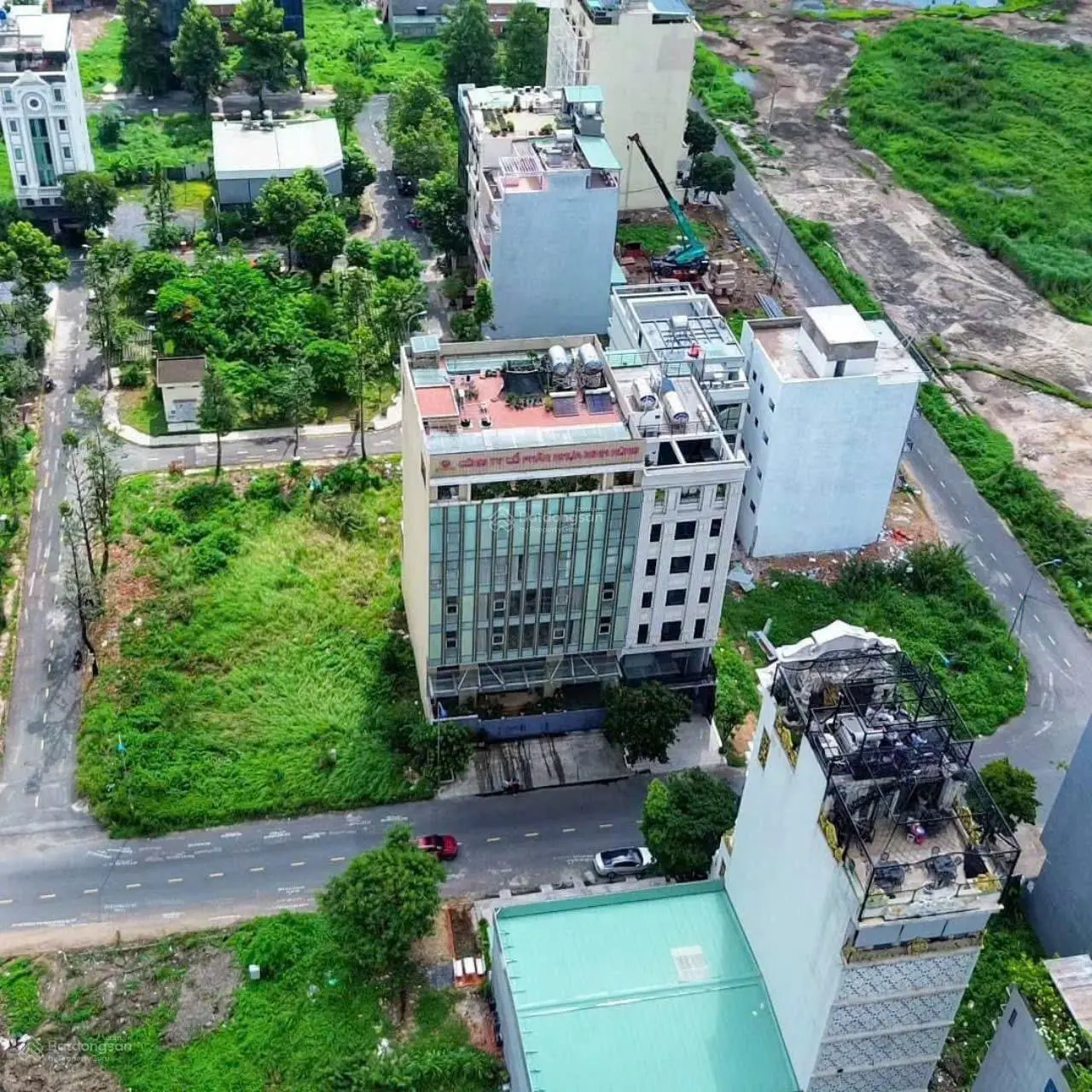 Tòa Nhà 57 - 59 Nguyễn Văn Kỉnh, Thạnh Mỹ Lợi, Quận 2 - DT: 16x20m - 185 Tỷ
