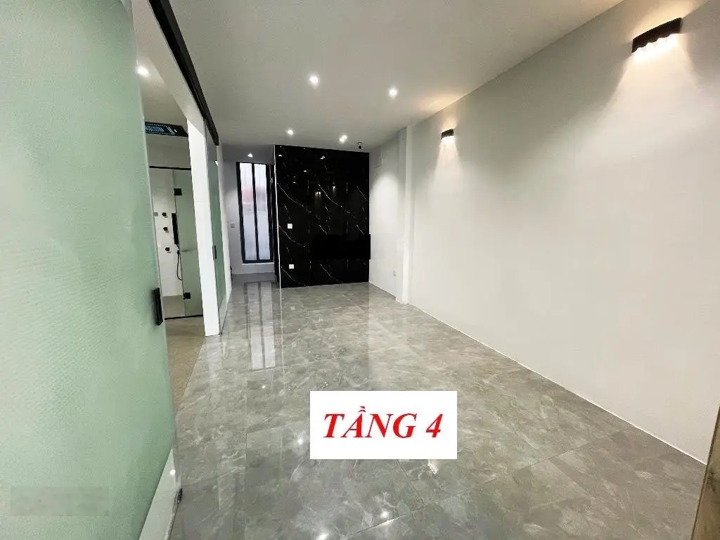 Nhà phố giá 27,3 tỷ VND tại Phố Yên Lạc, Hà Nội