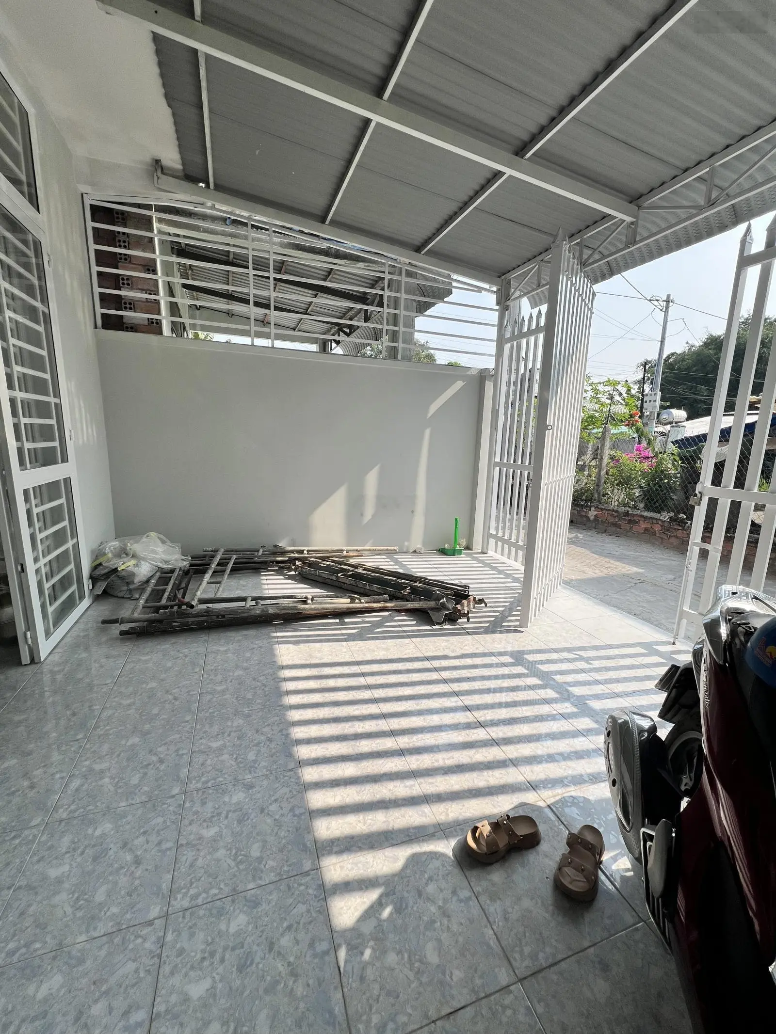 925tr đất và nhà 1 trệt 1 lầu tại KP. Thanh Bình, TT. Gò Dầu