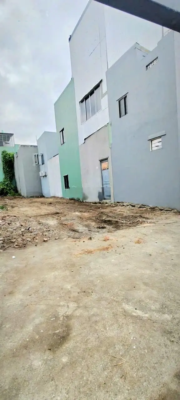 Kiệt ô tô trung tâm bến xe sát đại học Duy Tân